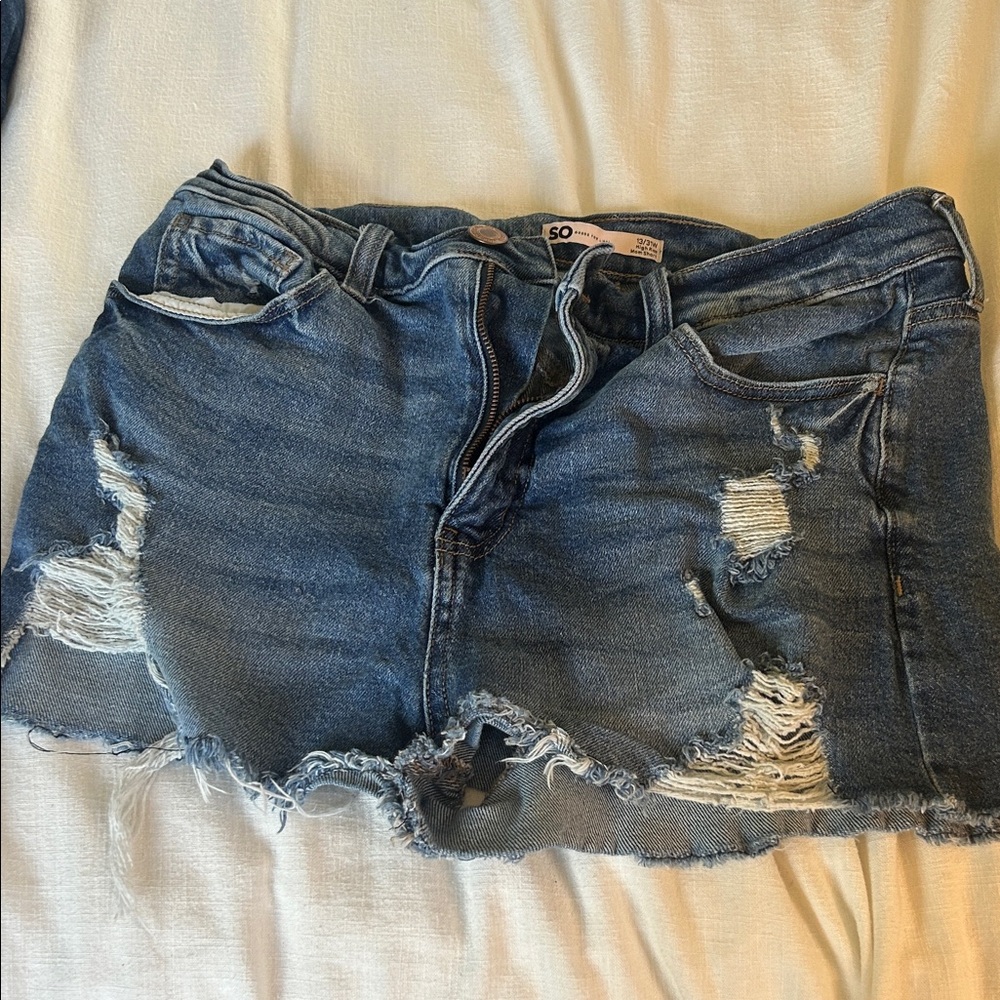 SO Women's Ripped Shorts